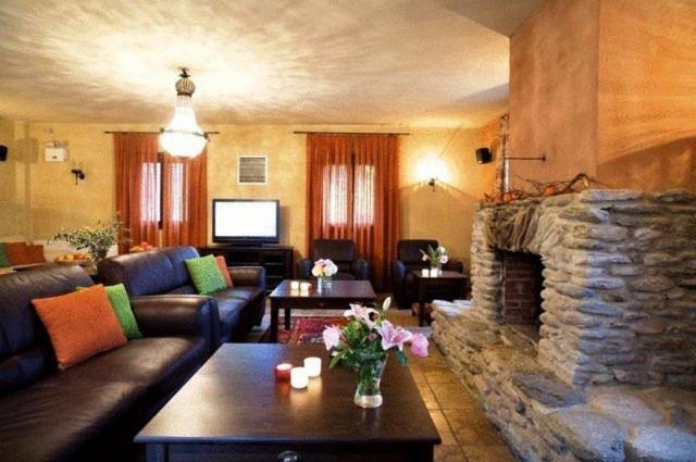 La Casa Rossa Hotel Prínos Eksteriør billede